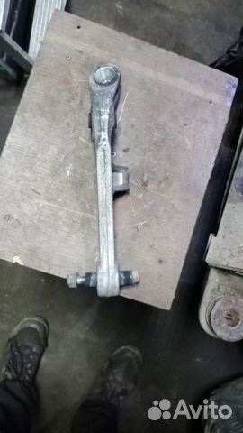 Передний правый поперечный рычаг 350z,infinity g35