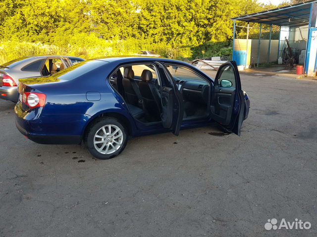 Volkswagen Jetta 1.6 AMT, 2010, 184 000 км