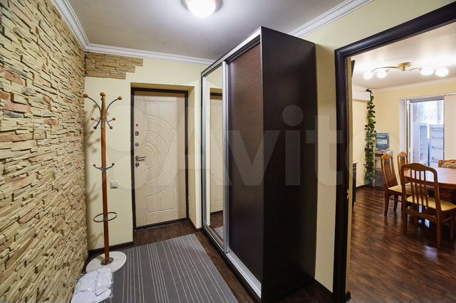 3-к. квартира, 101 м², 1/5 эт.
