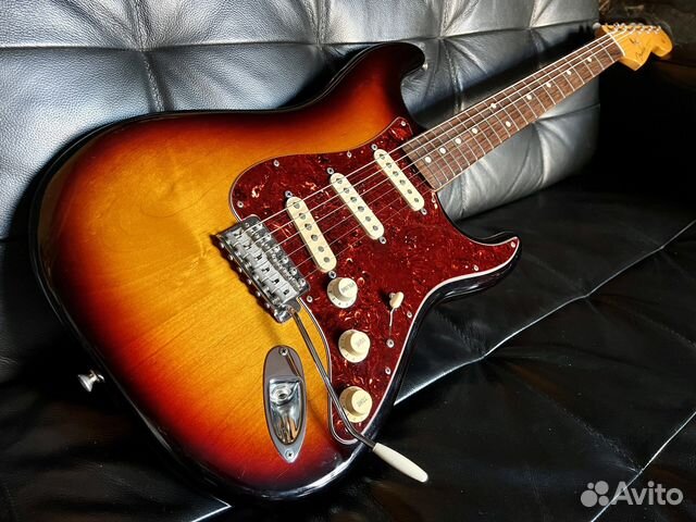 Fender American Vintage ‘62 re-issue Stratocaster