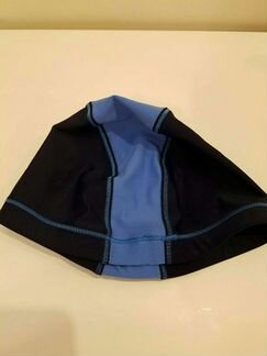 Шапка для плавания в бассейн