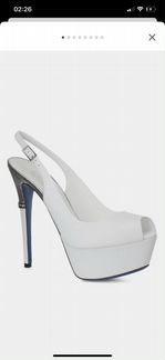 Босоножки женские