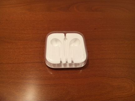 Коробка для наушников Apple