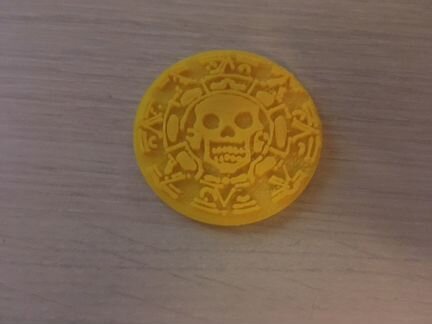 Монета из Пиратов карибского моря пластмассовая