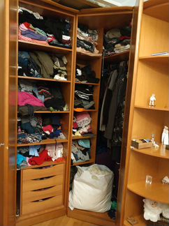 Шкаф угловой