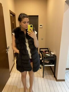 Меховая жилетка из песца