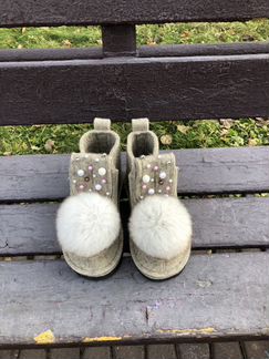 Женские Валеши на подошве с мехом