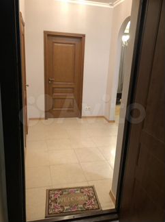 2-к квартира, 60 м², 9/27 эт.