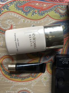 Cle de peau beaute база и тон (люкс)
