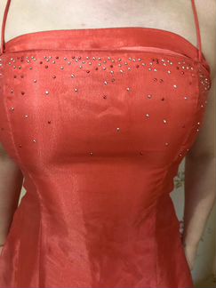 Платье праздничное