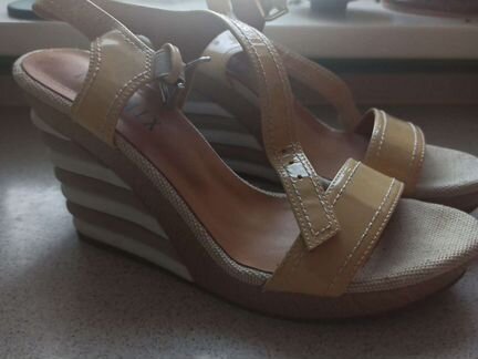 Босоножки женские 39 размер