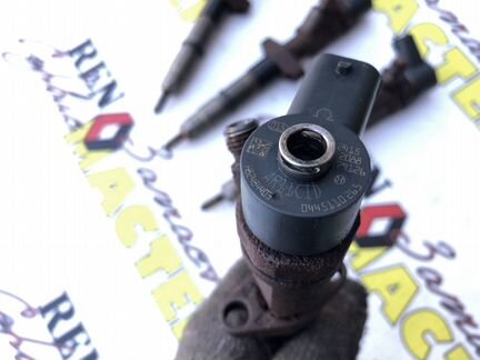 Топливная форсунка Renault master 2