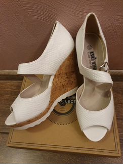 Новые босоножки Betsy