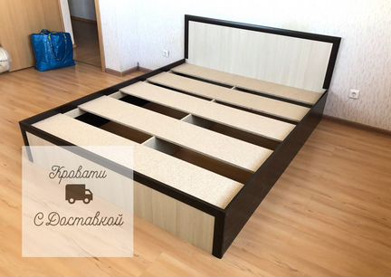 Кровать