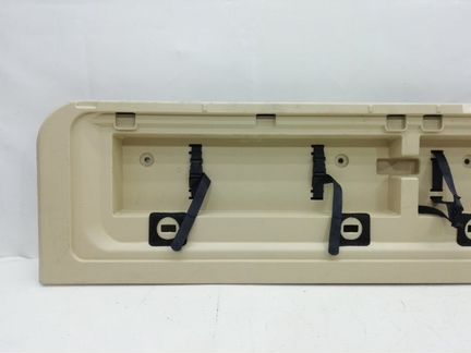 Ящик инструментальный Toyota Land Cruiser 200