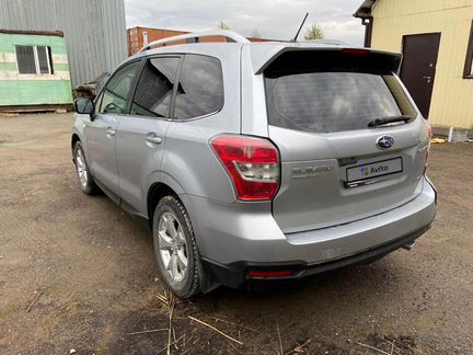 Subaru Forester 2.0 CVT, 2014, битый, 66 000 км