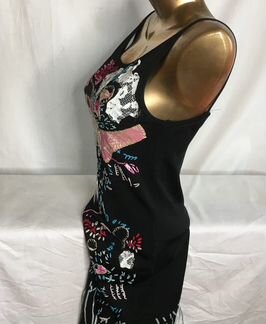 Платье черное миди с разноцветным декором