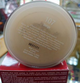 Clarins Пудра рассыпчатая Skin Illusion