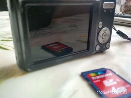 Компактный фотоаппарат