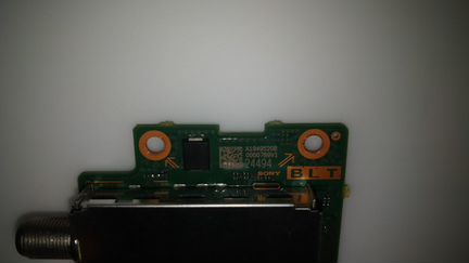 Тюнер Sony 1-888-391-12