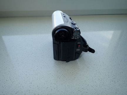 Видеокамера Sony DCR-HC38