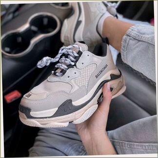 Кроссовки Balenciaga Triple S