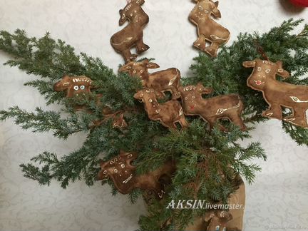 Пряничные новогодние бычки символ наступающего год