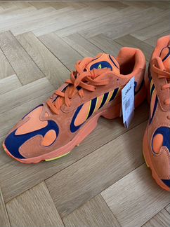 Кроссовки adidas yung-1 12UK 12,5US, Orange