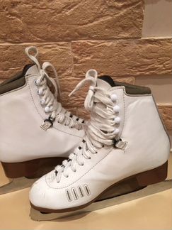 Фигурные коньки atemiflip р-р 36