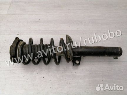 Амортизатор передний Vw Passat B7 cfgb 2012
