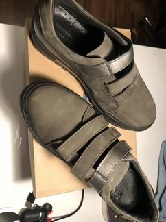 Кроссовки замшевые хаки