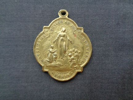 Нательная иконка Дева Мария. Латунь Рим, 1854 год