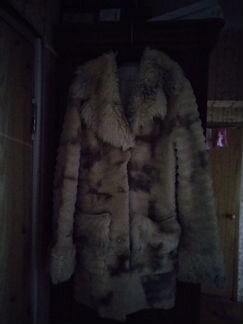 Шубка 48р,женская