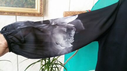 Новое шикарное платье. Рукав прозрачный