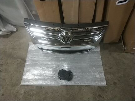 Фольксваген решетка радиатора Туарег 7L