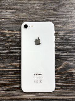 Телефон iPhone 8