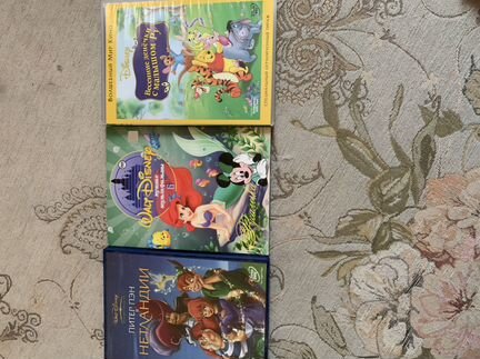 Диски с мультфильмами на французском/русском/англи