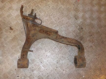 Рычаг задний верхний правый Land Rover Discovery