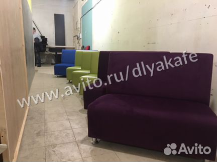 Диван для кафе