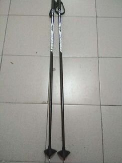 Продам лыжи детские 160 см