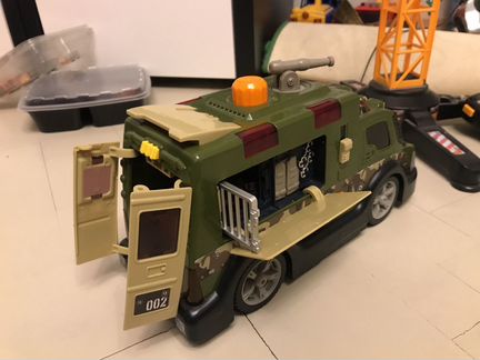 Dickie Военный Вертолёт И Передвижная Тюрьма Фурго