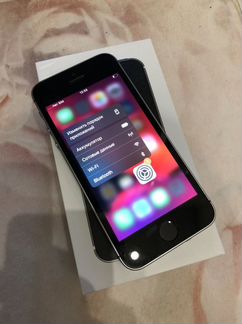 iPhone SE (32GB) black