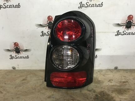 Фонарь задний правый Mazda MPV LW