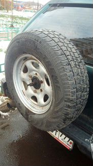 Зимние шипованные R16
