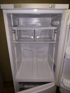 Холодильник Indesit SB 1670