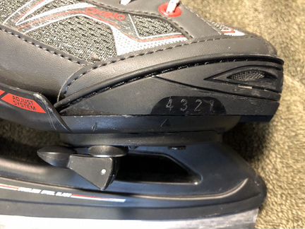 Детские коньки Oxelo