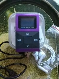 MP3 плеер фиолетовый металлик