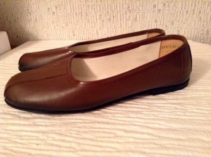 Тапочки. Нат. кожа. Новые. Размеры 23; 25; 25,5