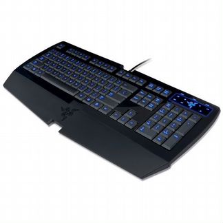 Игровая клавиатура Razer Lycosa с подсветкой