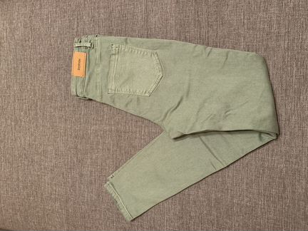 Новые женские джинсы Stradivarius 38 EUR